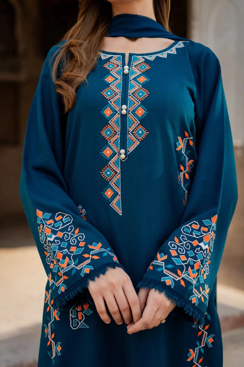 Lamaya 3Pc - Embroidered Stitched
