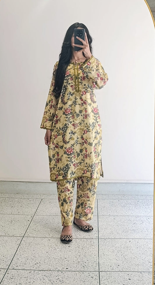 2 PC Soft Lawn (Stitched)