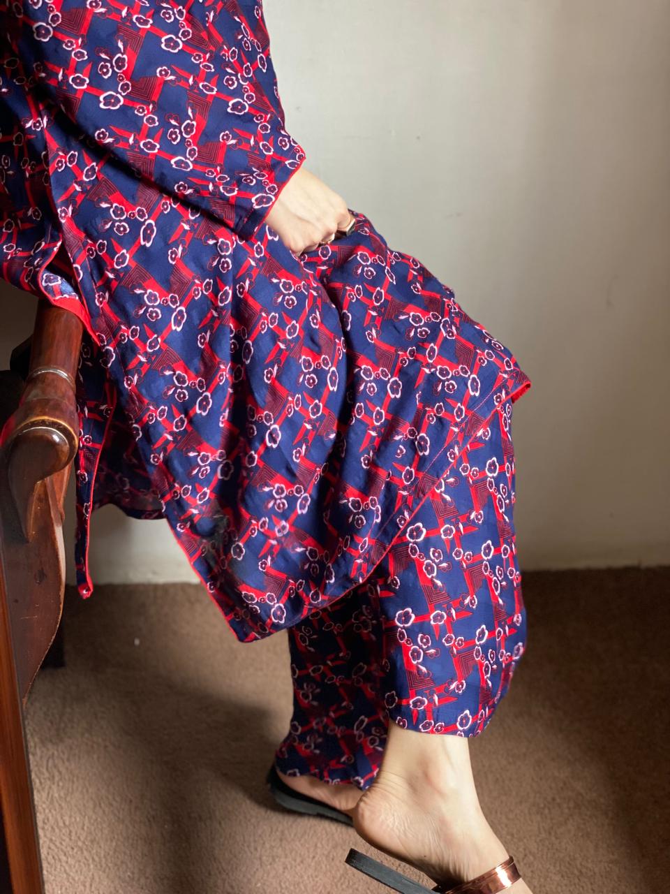 Zyora 2 Piece Stitched
