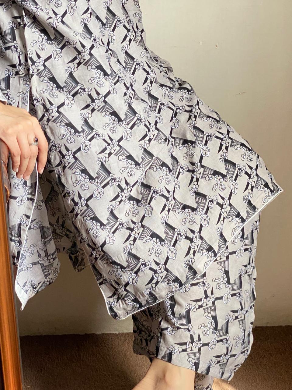 Zyora 2 Piece Stitched