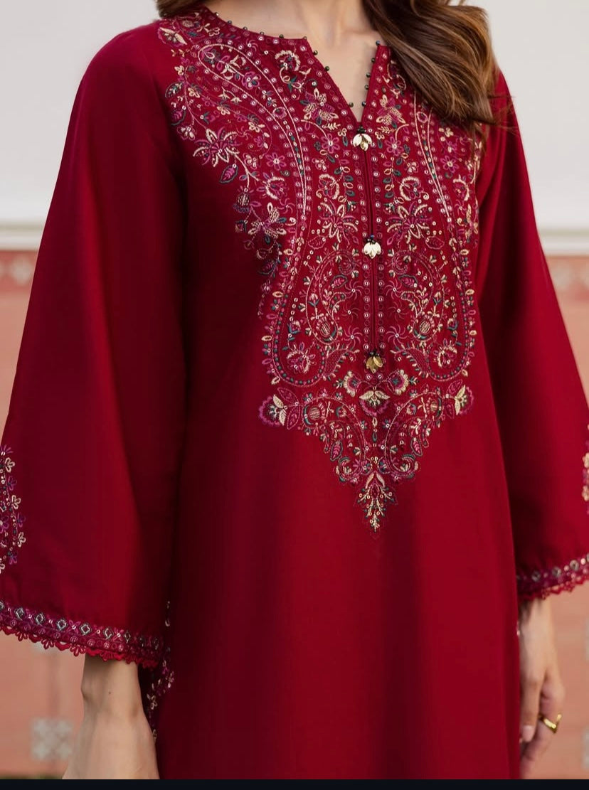 Lyra 2PC - Embroidered Stitched