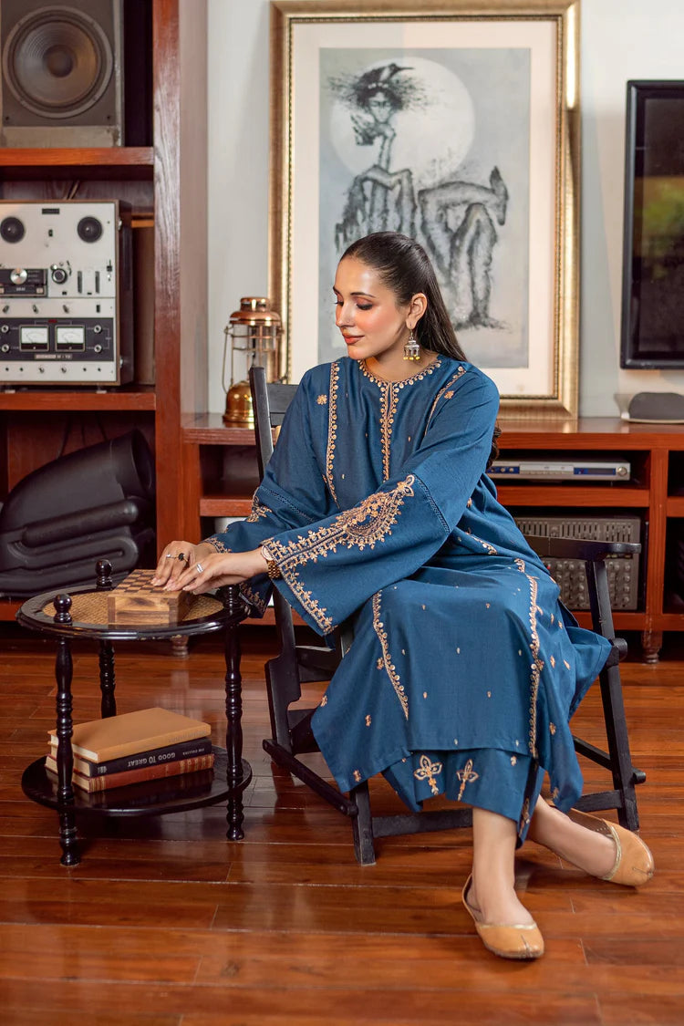 Zaymal 2PC Embroidered