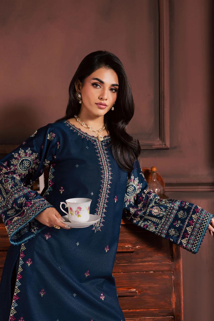 Shajjar 2Pc - Embroidered Stitched
